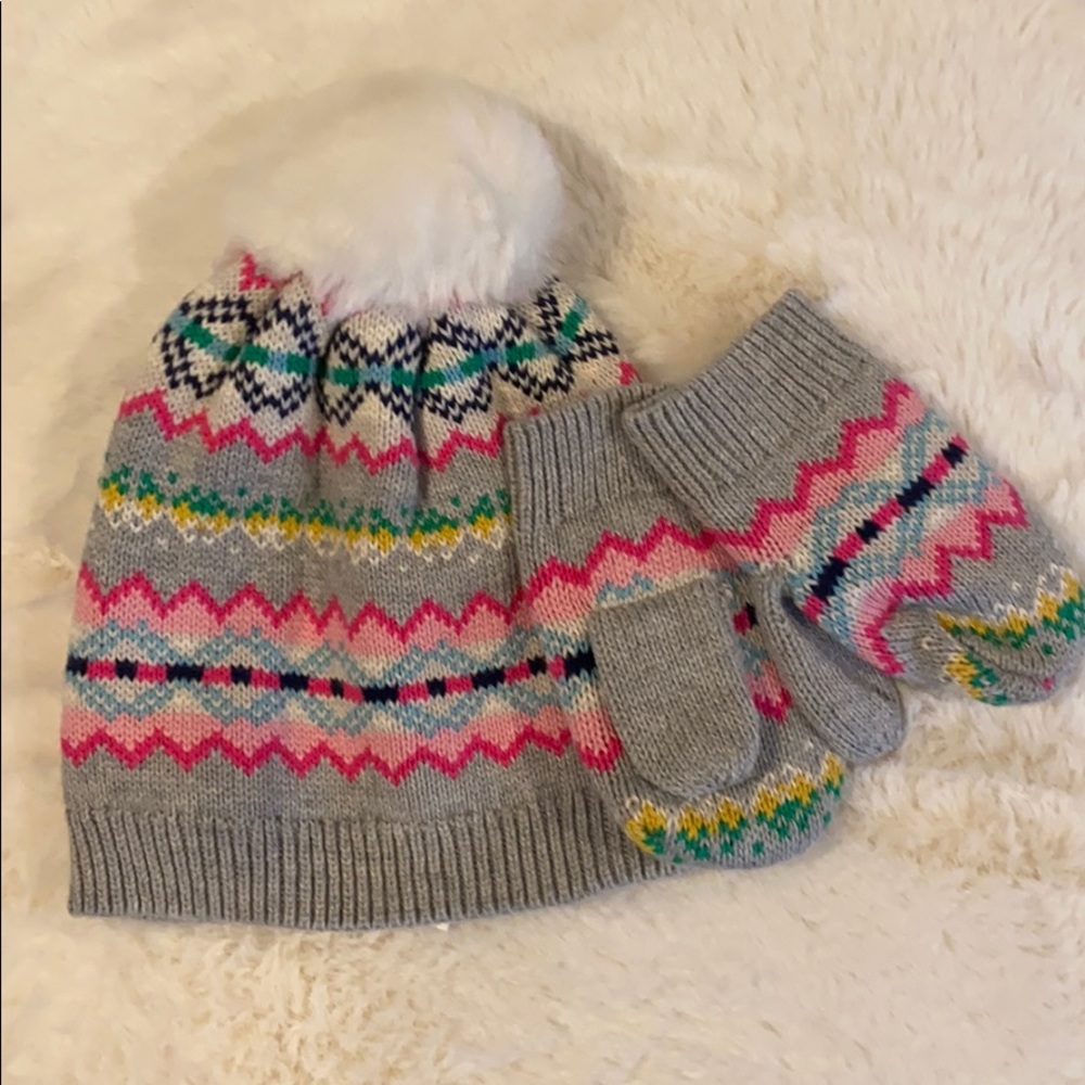 Baby winter hat and mittens NWOT